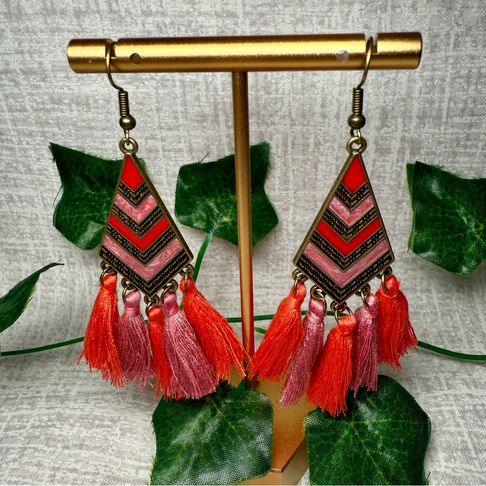 NWT Boho Statement Tassel Earrings w/Pink & Red Chevron Dangle